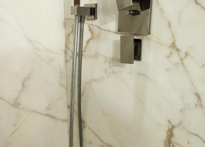 Trastevere Boutique With Gym And Steam Shower Апартаменты