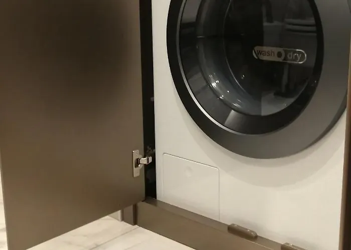 Daire Trastevere Boutique With Gym And Steam Shower